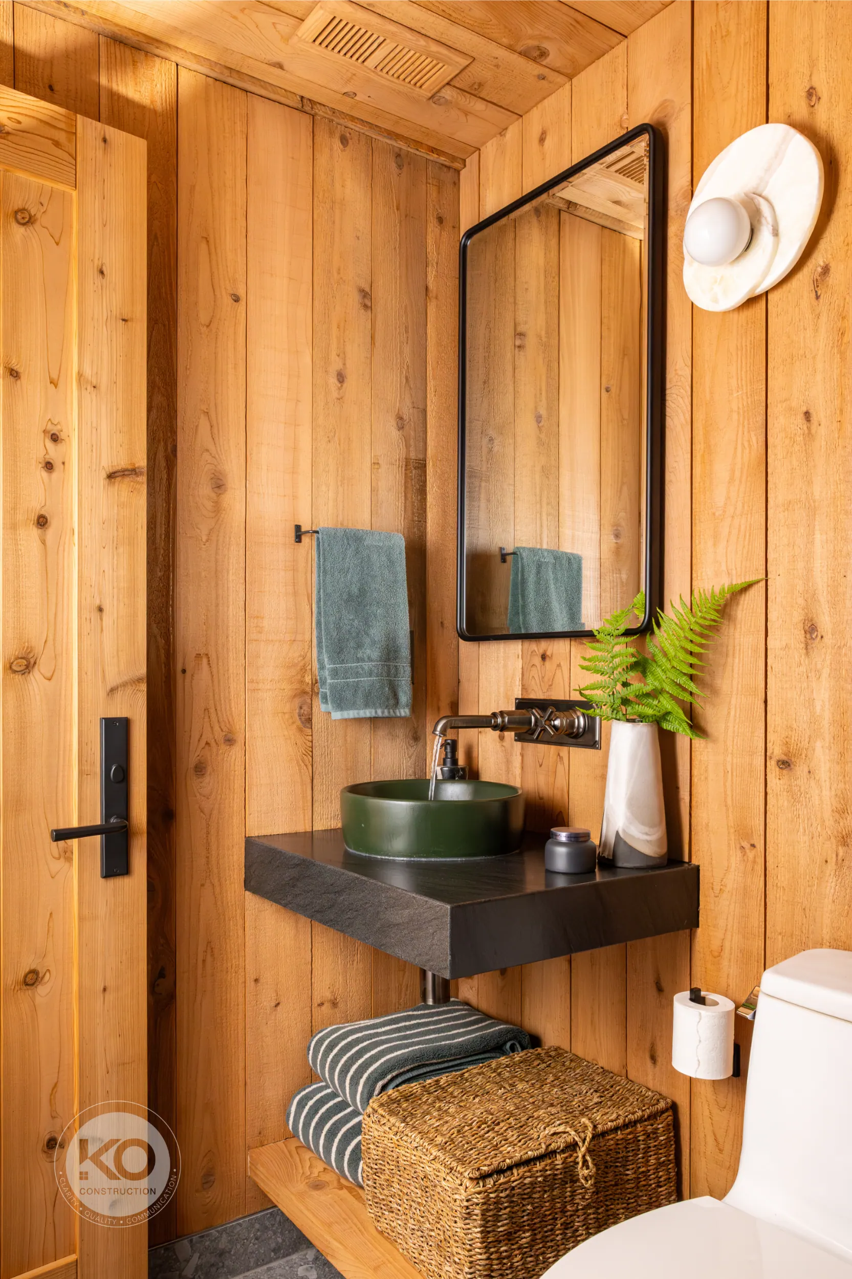 Dash Point Guest Bath